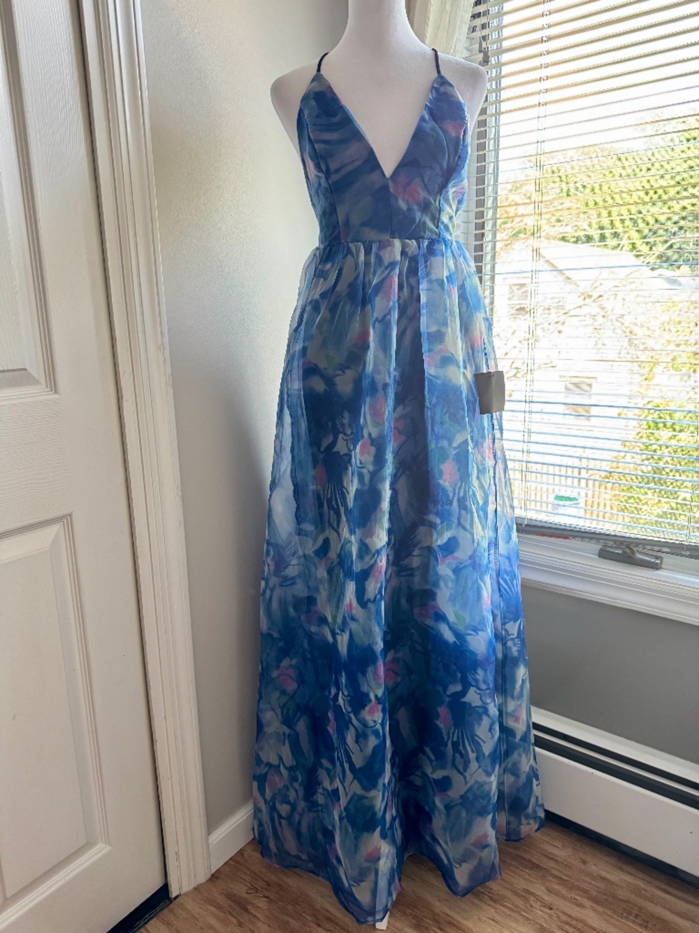 NWT Lulu's Bloom Wildly Maxi Dress Open Back Watercolor Fairy Organza Blue Sz XS - Picture 14 of 16